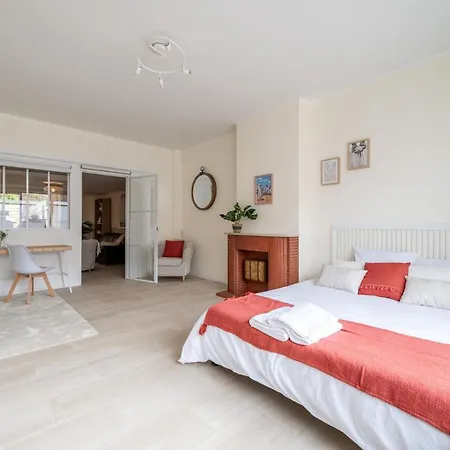 Ideal Famille: Jardin, Proche Commerces & Hébergement de vacances *